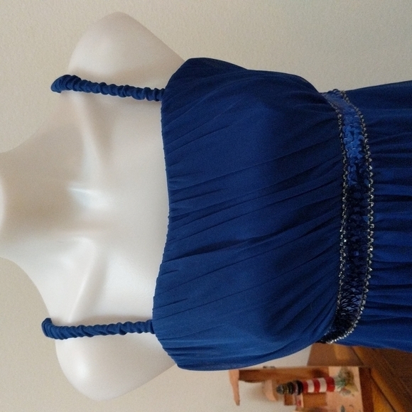 Enfocus Women's Asymmetrical Hem Formal Dress Size 6 - Picture 2 of 7